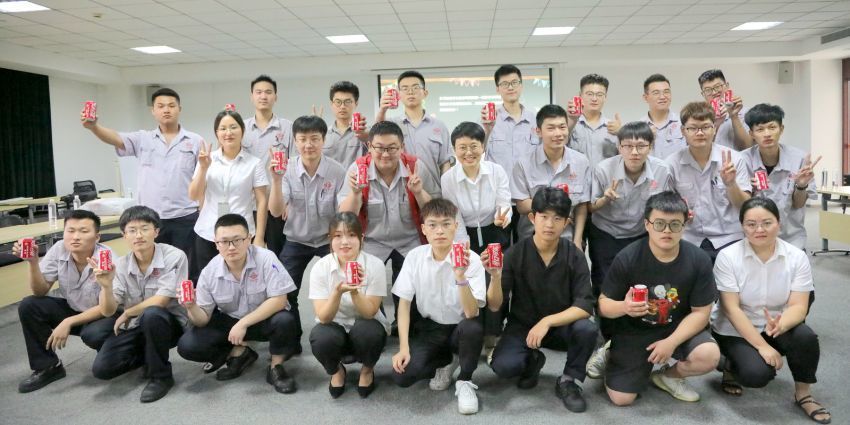 2020屆頂崗實(shí)習(xí)生座談會(huì)在國(guó)茂股份精彩進(jìn)行？